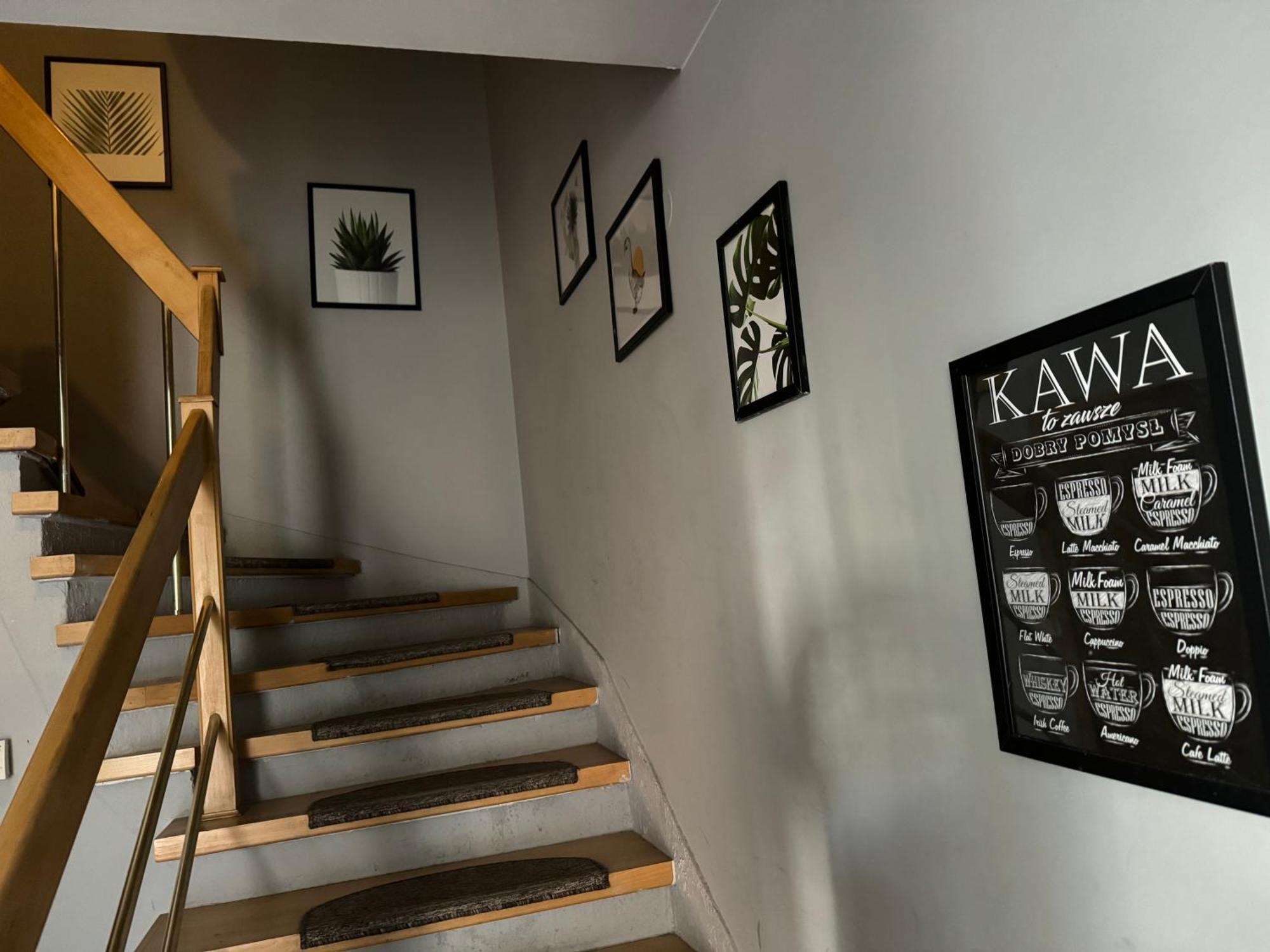 Wilanowska Hostel وارسو المظهر الخارجي الصورة