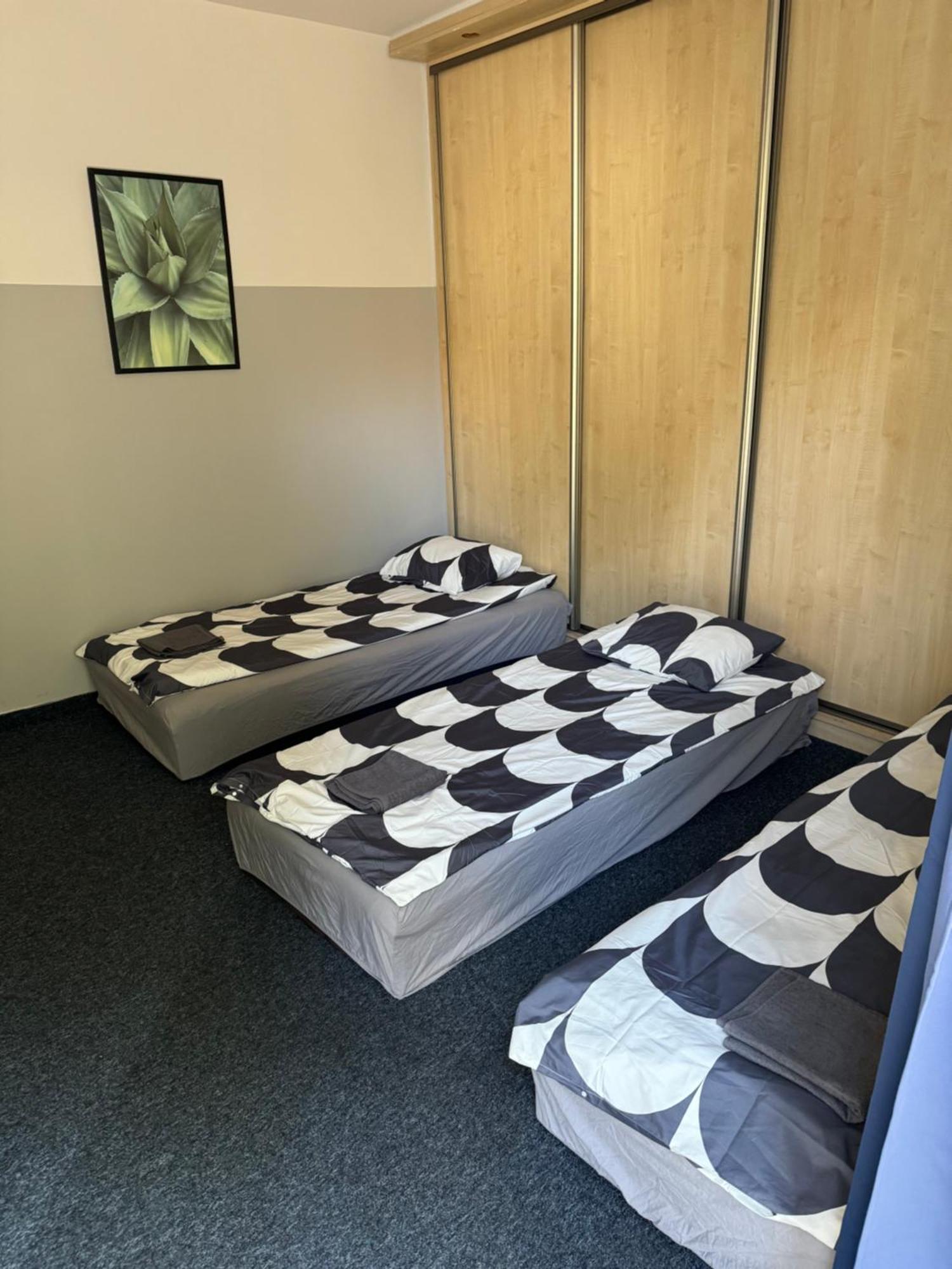 Wilanowska Hostel وارسو المظهر الخارجي الصورة