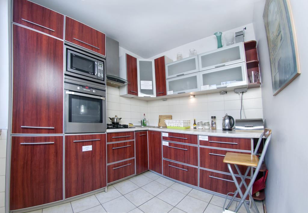 Wilanowska Hostel وارسو المظهر الخارجي الصورة