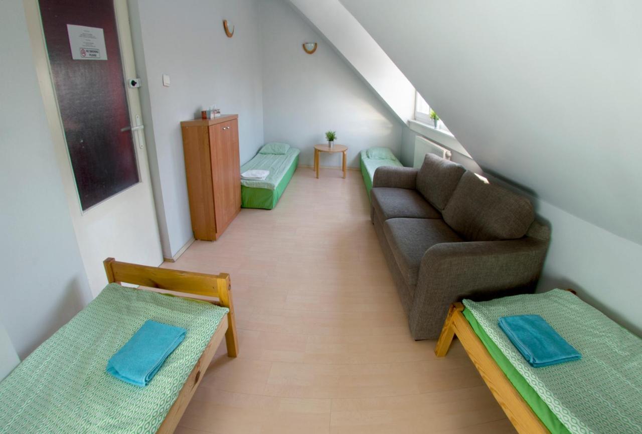 Wilanowska Hostel وارسو المظهر الخارجي الصورة